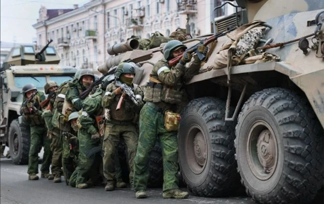 "Вагнер" се придвижват към Москва: Руските армейски хеликоптери са открили огън по техния конвой