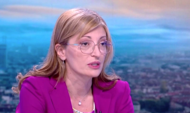 Екатерина Захариева: Не приемаме ултиматуми, но сме готови да работим по коалиционно споразумение