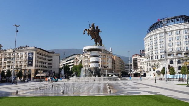 Все още се търсят 80 народни представители в македонския парламент