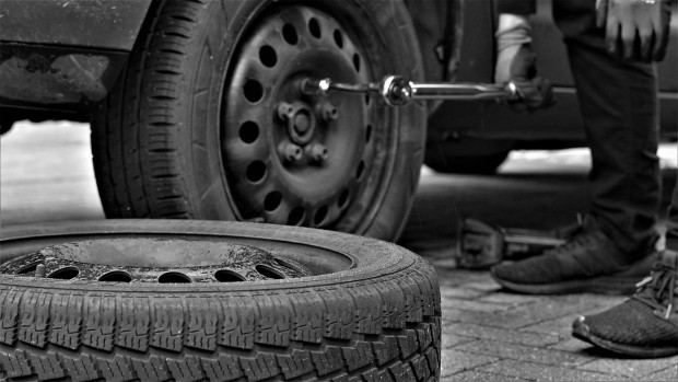 Причината за неравномерното износване на гумите не винаги са само