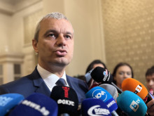 "Възраждане" няма да подкрепи проектобюджета на Асен Василев