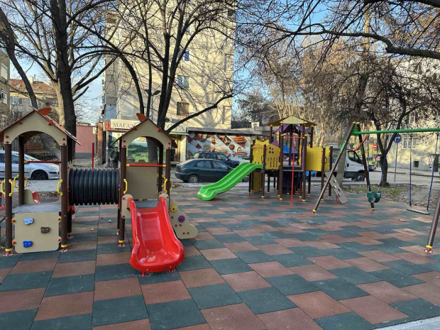 В район "Северен" в Пловдив откриха нова детска площадка