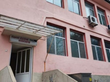 След проверка: Кракът на приетото с жълтеница бебе е счупен в болницата в Благоевград