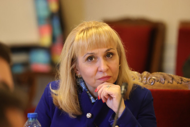 Омбудсманът Диана Ковачева изпрати препоръка до социалния министър Иванка Шалапатова