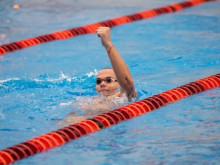 Антъни Иванов се включва в пет дисциплини на Държавното по плуване