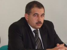 Само трима непълнолетни с право на работа 