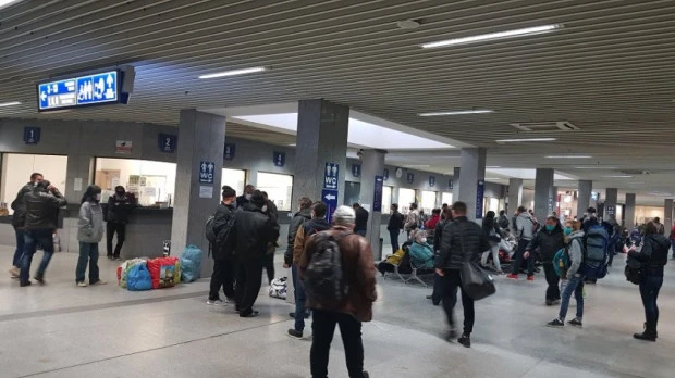 Централна гара в София е затворена