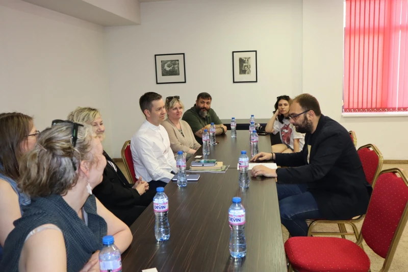 Пламен Панов се срещна с експерти в сферата на образованието, културата и предприемачеството от Исландия