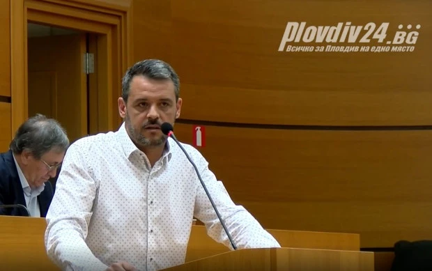 Пренасочват парите за нова сграда на ОУ "Княз Александър I" за ремонт на Хуманитарната гимназия