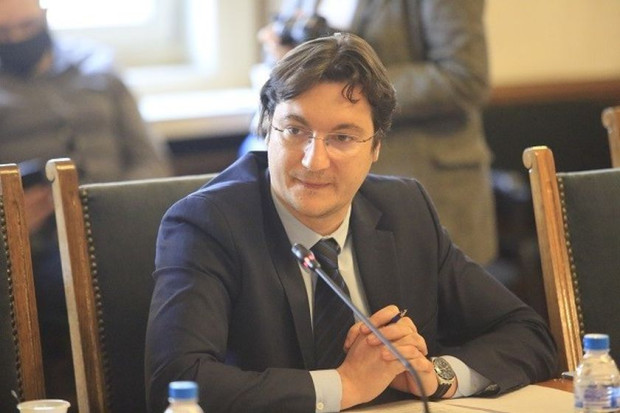 Бившият служебен правосъден министър и депутат от БСП Крум Зарков