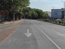 Това Пловдив ли е? Няма жива душа по улиците, автомобили - също