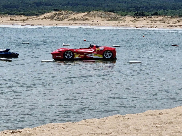 С бърз автомобил в Черно море: Стана ясна цената на най-новата атракция