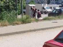 Посегнаха и на дрехите в контейнерите на БЧК