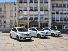 Три нови електромобили подпомагат социалните и контролните дейности в Габрово