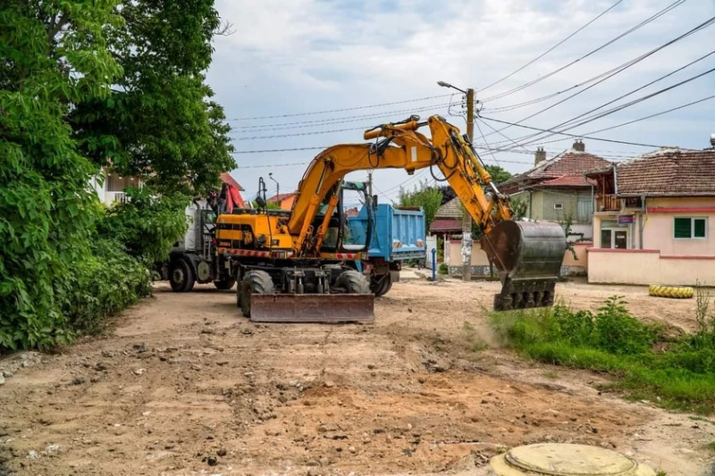 Подмяна на водопровод и ремонт на улици в три села в Петричко