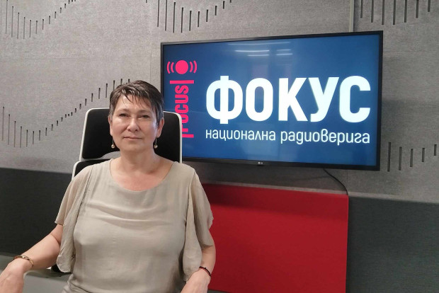 Даниела Везиева, министър на икономиката във второто служебно правителство на
