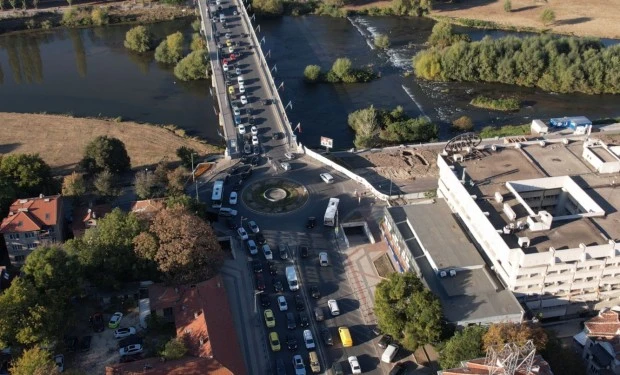 1 млн. лева на вятъра заради приумицата на Общината за пробив при Водната палата