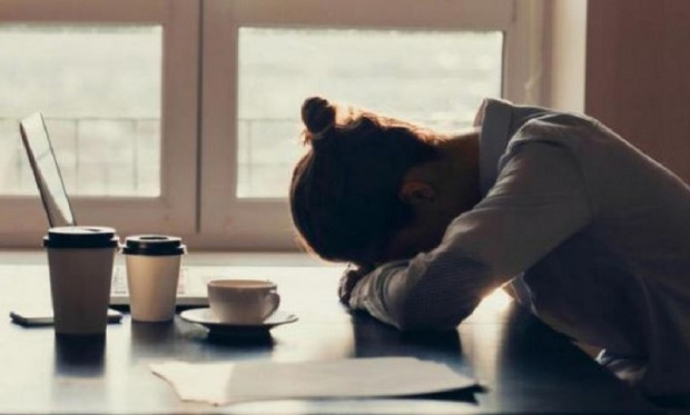 Чувствате се изтощени въпреки достатъчния нощен сън или често се