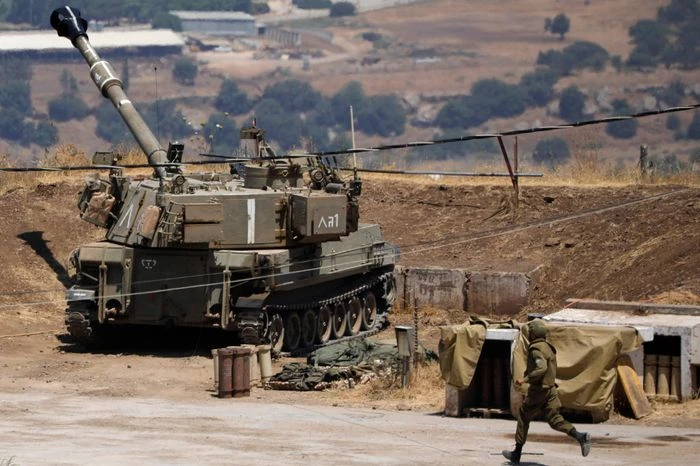 Израел обстреля Южен Ливан