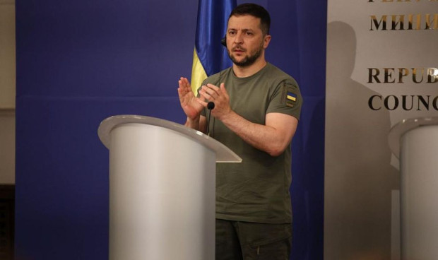 Володимир Зеленски е предал списък с въоръжение и боеприпаси нужни