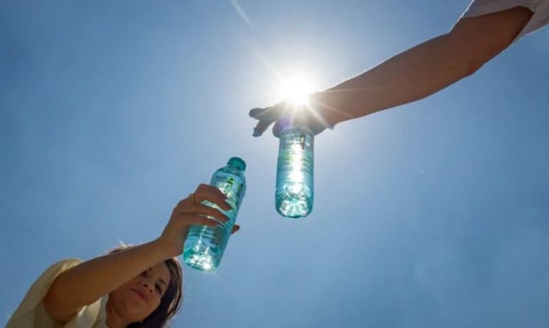 В жегите пийте по една чаша вода на всеки час