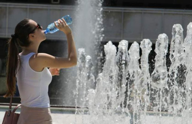 Летните горещини са най-опасни за малките деца и възрастните хора