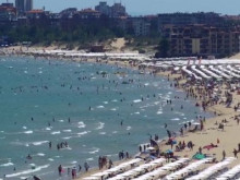 От НАП се заканиха: Ще извършим над 10 000 проверки по морето!