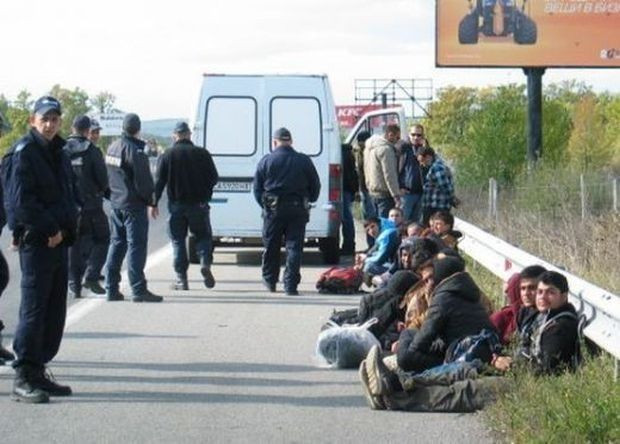 94 мигранти са задържани за денонощие в област Стара Загора