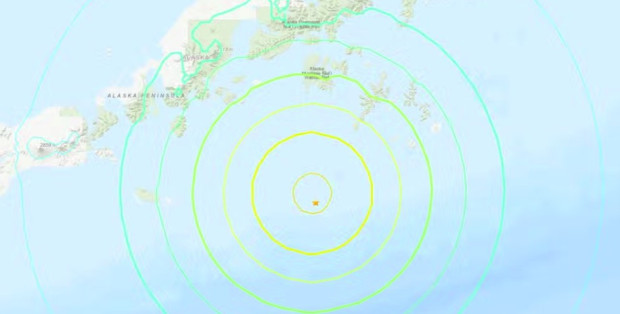Предупреждение за цунами е издадено след земетресение с магнитуд 7,4 в