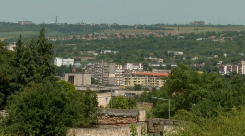 Жители на Разград сигнализират за системно обгазяване в града