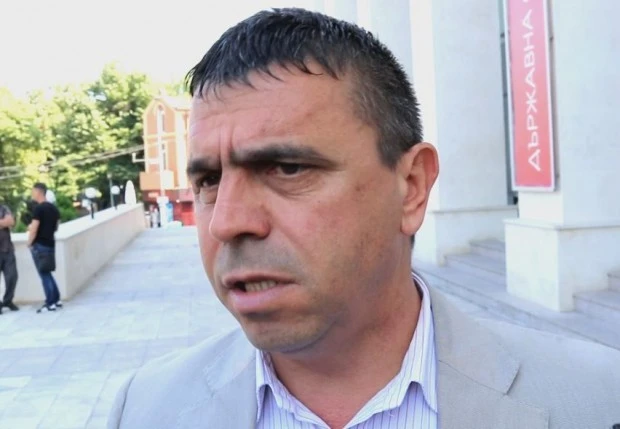 Атанас Илков: Нямаме практика да известяваме гражданите с мейли
