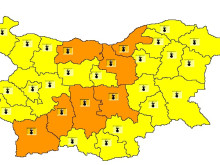 Оранжев код за високи температури в 7 области, термометрите удрят 40 градуса