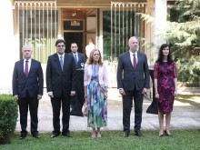 ����� ��������: ������ �� ����������� ���������� � �������� ������������ �� �������