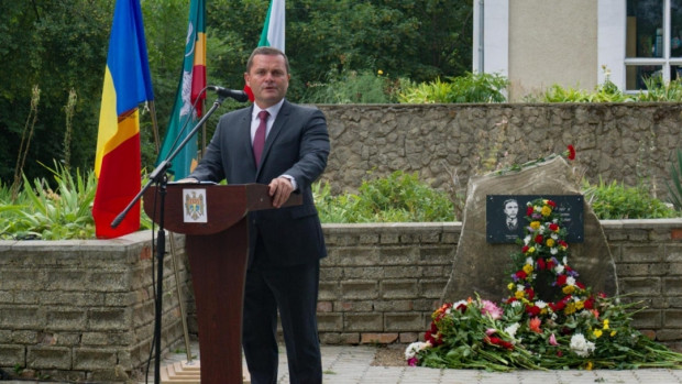 </TD
>В деня на 186-годишнината от рождението на Васил Левски кметът