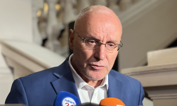 Димитър Радев е новият стар управител на БНБ До неговото