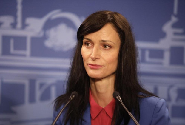 Вицепремиерът и министър на външните работи Мария Габриел проведе телефонен