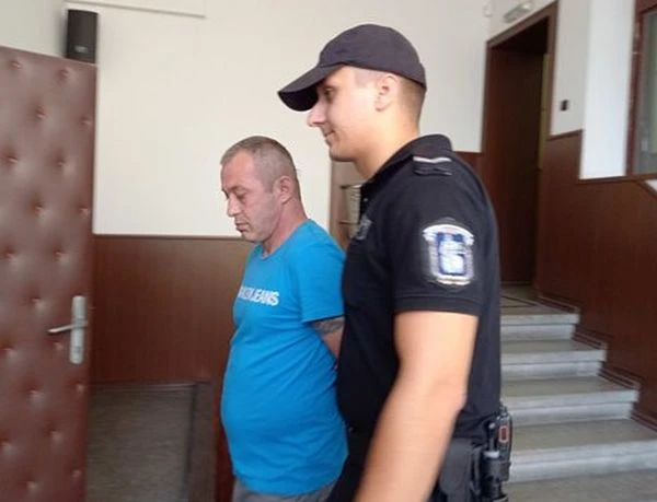 Пловдивчанин, осъждан 9 пъти, пали коли за кеф и критикува съда