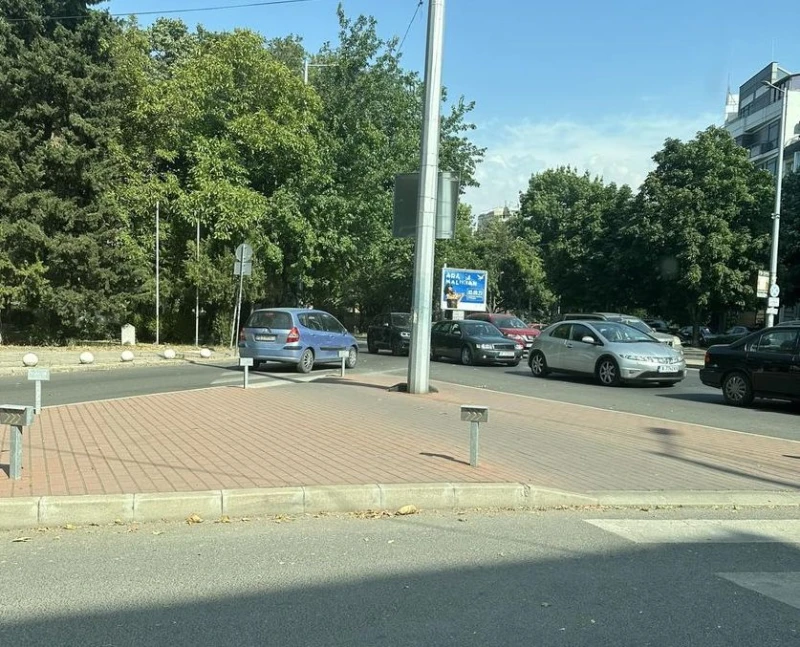 На кръстовище в насрещното? Отново безумие в Пловдив