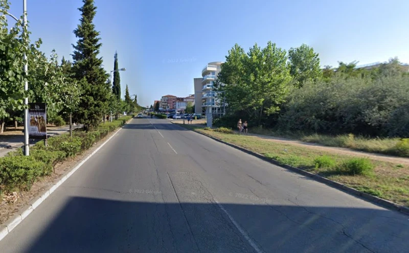 Облян в кръв представител на туристическа фирма сее смут по морето