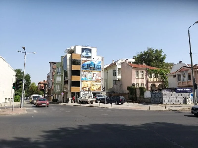 Няма да е строеж, друго планират на това място в супер центъра
