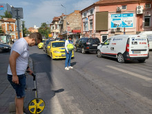 Експерт по пътищата инспектира пешеходните пътеки в Пловдив, даде сериозни напътствия на Общината