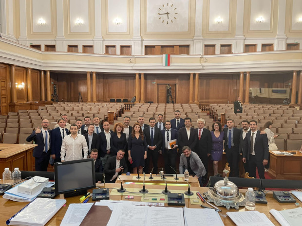 Депутатите приеха актуализацията на Бюджет 2023 По този повод съпредседателят
