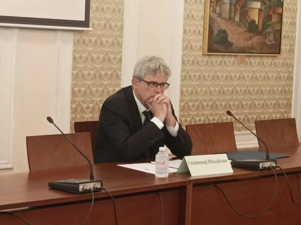 Кандидатът за шеф на НЗОК Станимир Михайлов изпрати становище до