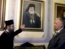 Димитър Лазаров се срещна с митрополит Николай