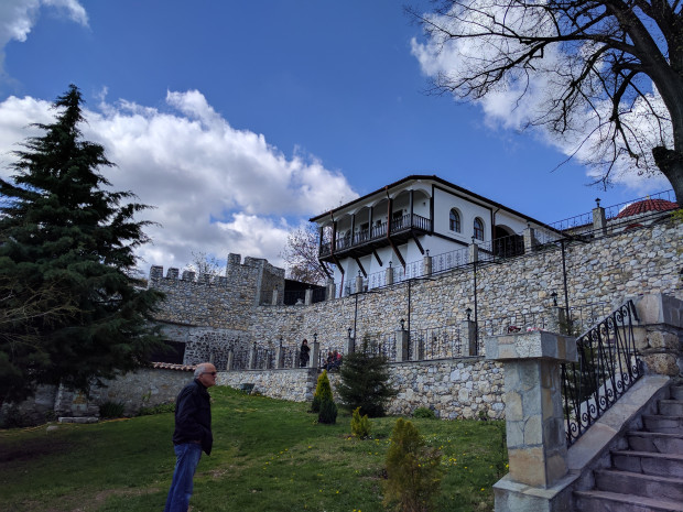 Манастир Св Св Козма и Дамян в Куклен  е основан