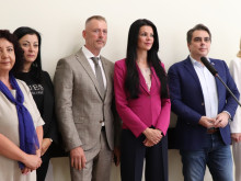 Увеличават парите за ин витро