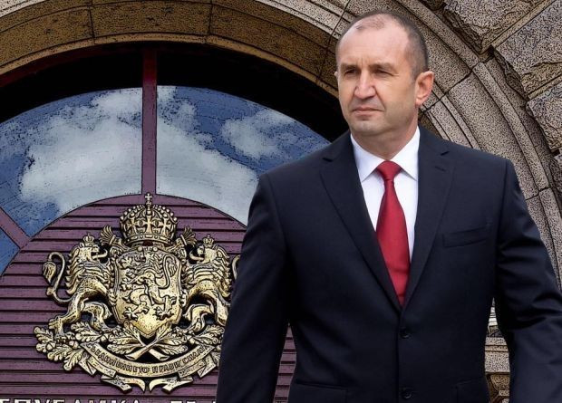 Държавният глава Румен Радев поздрави президента Стево Пендаровски по случай държавния