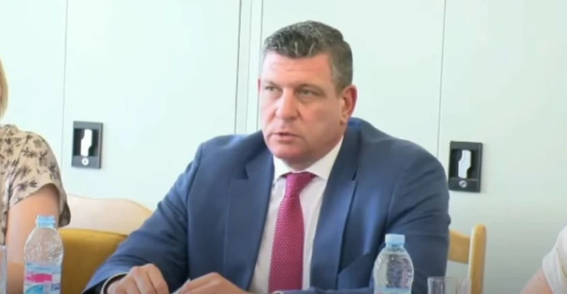Мъж и жена извършили убийството в Гоце Делчев, след това се опитали да избягат с автобус към София, но били задържани