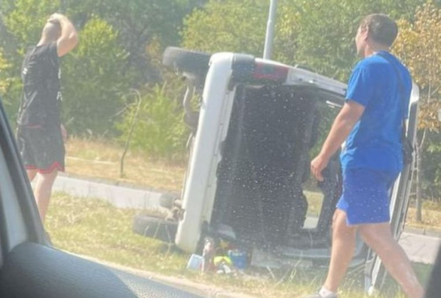 TD Автомобил е катастрофирал на бул Найчо Цанов видя Plovdiv24 bg От