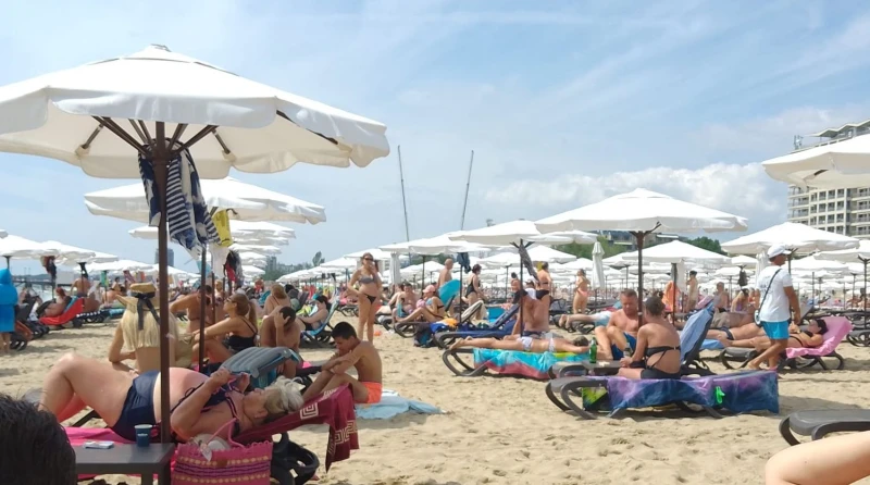 Ето колко пари да приготвите за едноседмична почивка с две деца на море